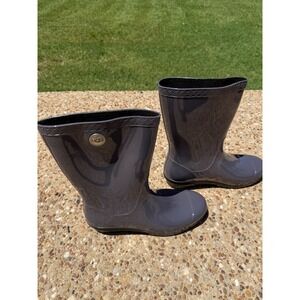 UGG SIENNA WATERPROOF GRAY RUBBER BOOT WOMEN'S RAIN BOOTS SIZE US 7 LOGO